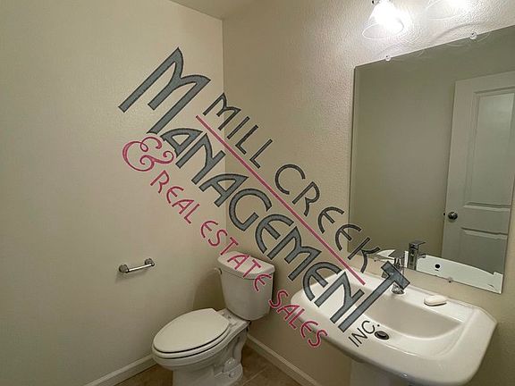 5th image of 221 E Sedona Ave