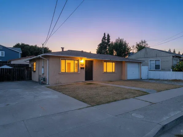 686 Dean Street, Hayward, CA 94541