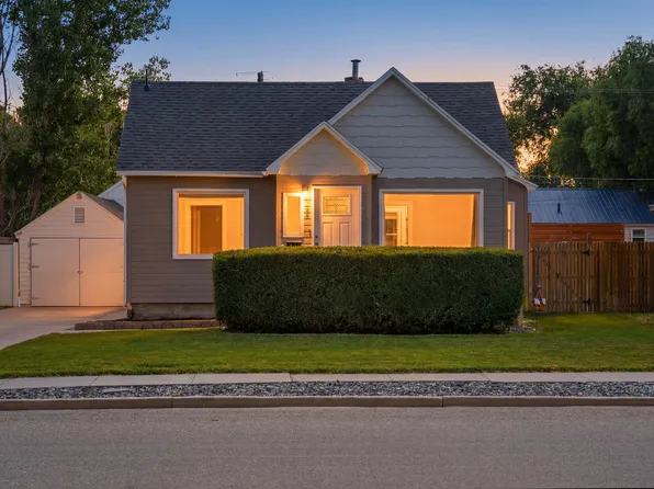 259 N Tremont St, Tremonton, UT 84337