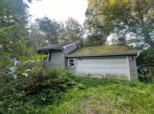 2617 Apache Trl, McHenry, IL