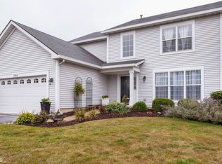 200 Glendale Dr, Bolingbrook, IL 60440