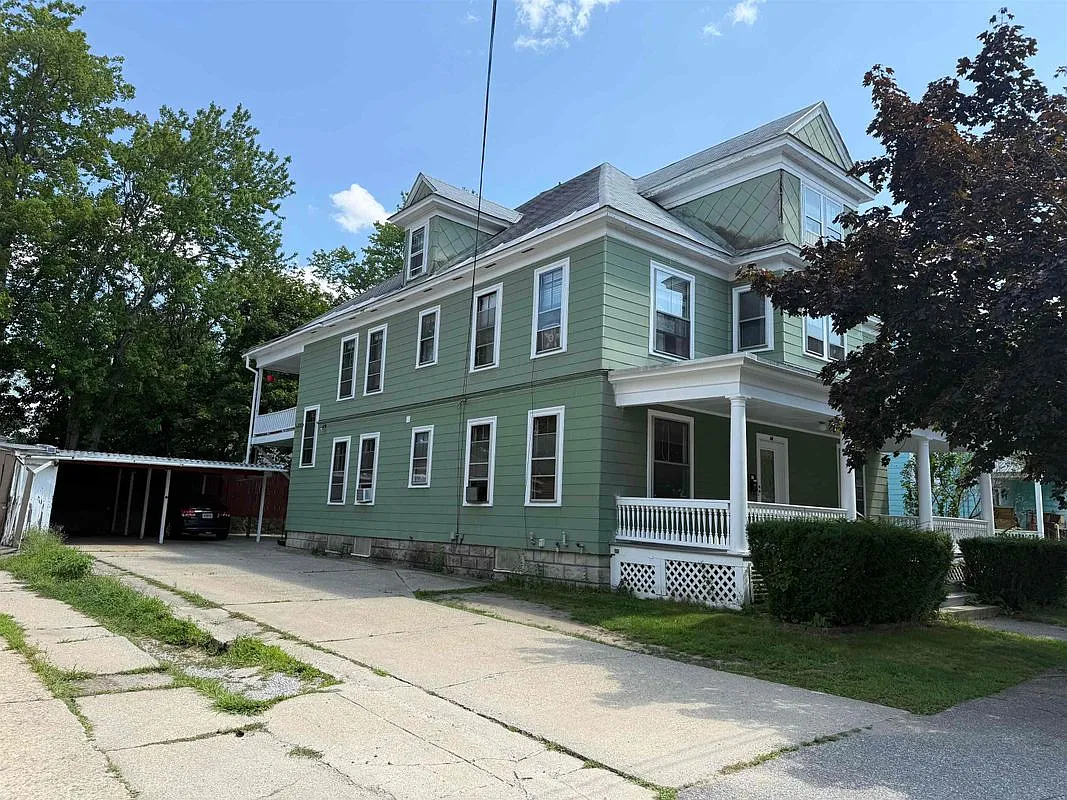 2 bed, 1.0 bath, 1621 sqft, $1,975 — Photo 2