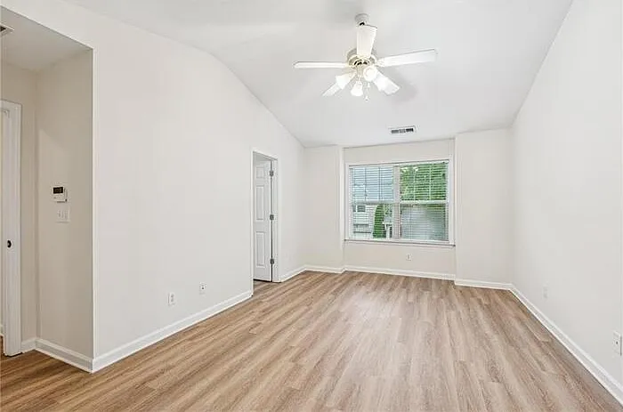 1640 Northgate Mill Dr — Photo 18