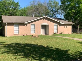 209 Long Shadow Ln, Mesquite, TX 75149