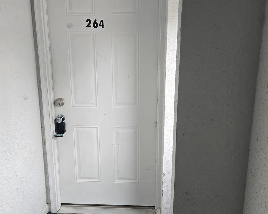 264 E Morgan St #264
