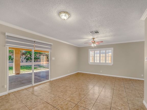 3rd image of 6447 Newville Ave