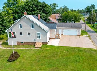 501 N Main St, Lanse, MI 49946