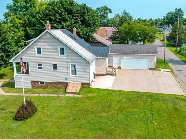 501 N Main St, Lanse, MI 49946