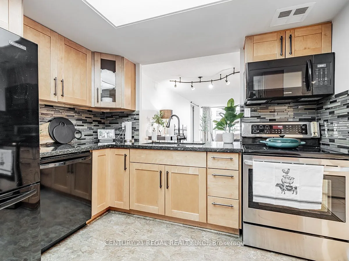 3 bed, $3,100 — Photo 3