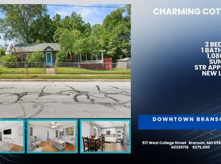 517 W College Street, Branson, MO 65616