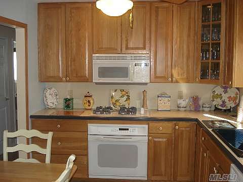 2nd image of 16019 87th St