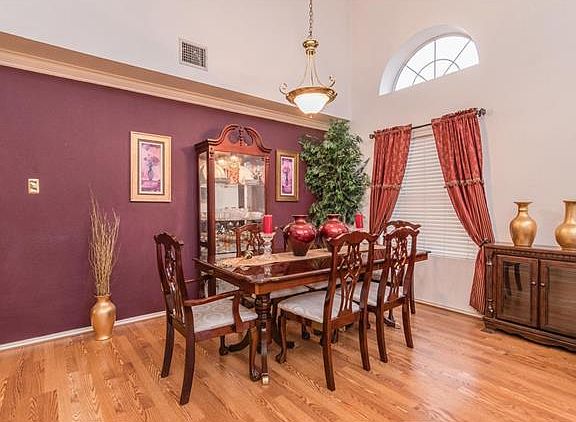4th image of 20804 Jumpers Delight Ln