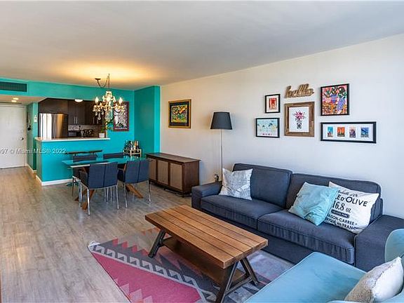 5th image of 1228 West Ave APT 810