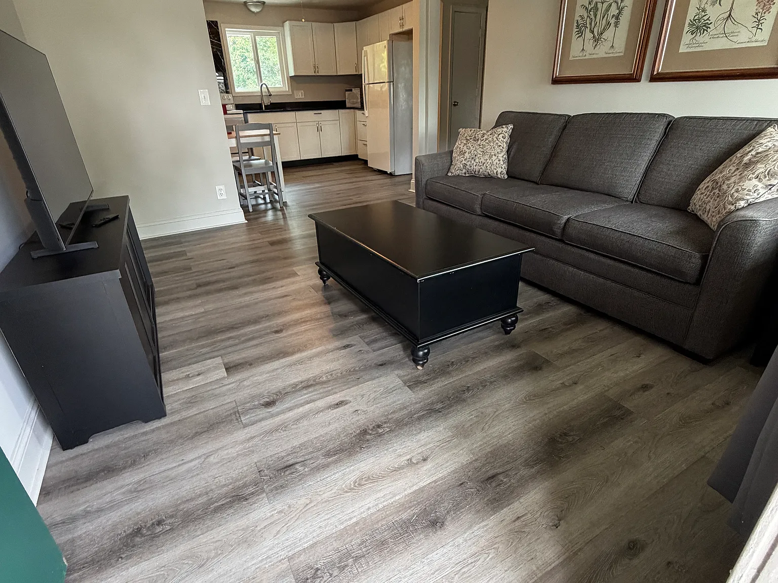 2 bed, 600 sqft, $1,500 — Photo 2