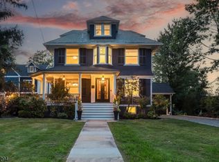 695 Prospect St, Maplewood, NJ 07040