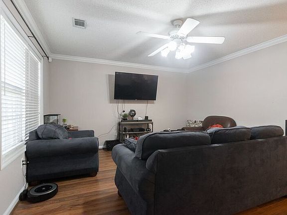 2nd image of 1325 Cedar Shoals Dr APT 700