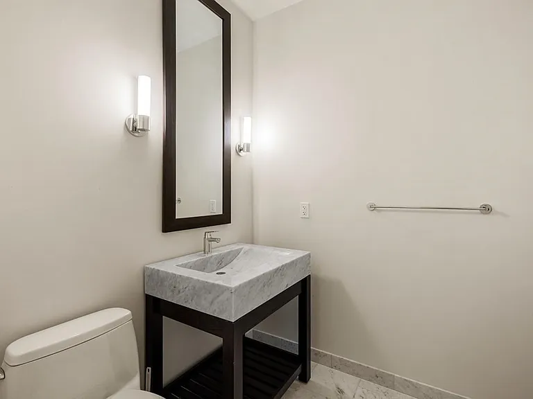 1 Franklin St #3807 — Photo 10