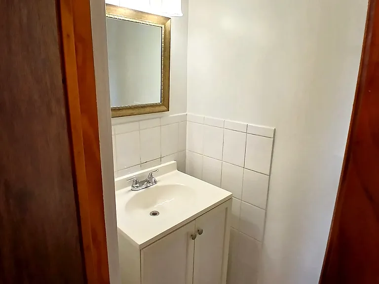 4810 W Barry Ave #1W — Photo 10