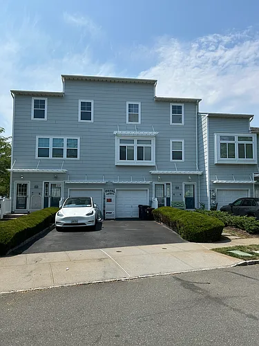 175 Schooner St #A Photo 1