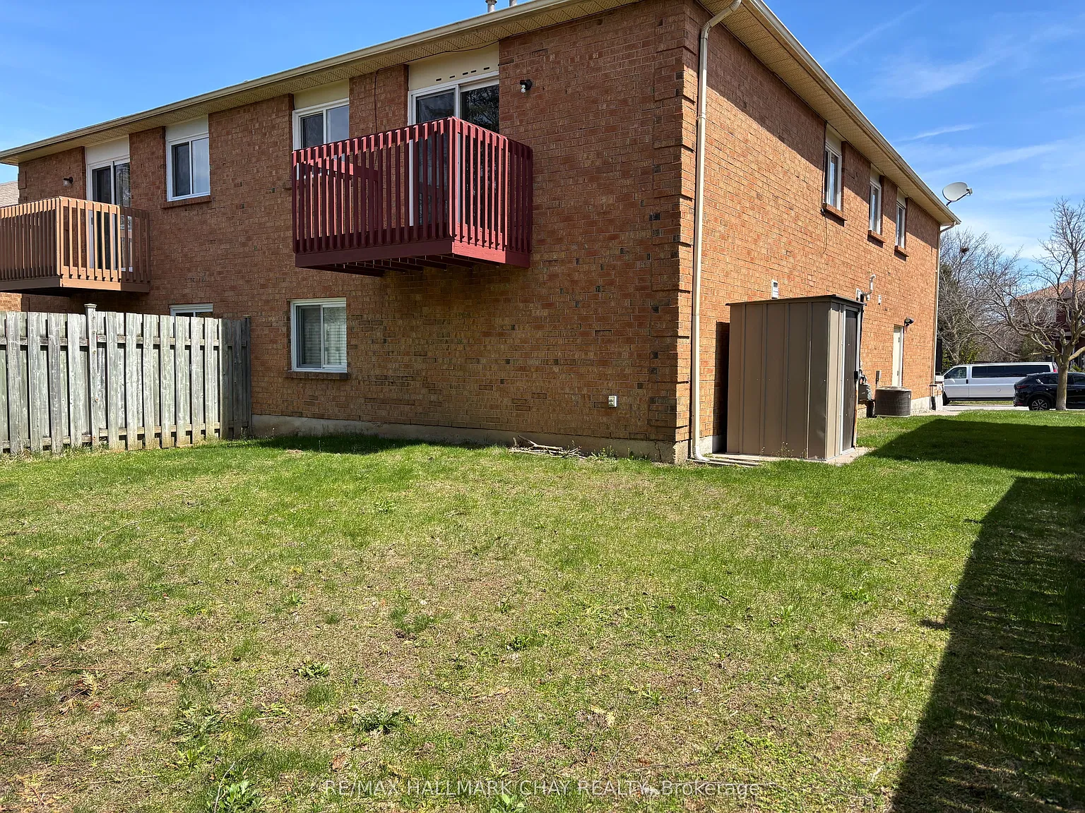 3 bed, $2,300 — Photo 3