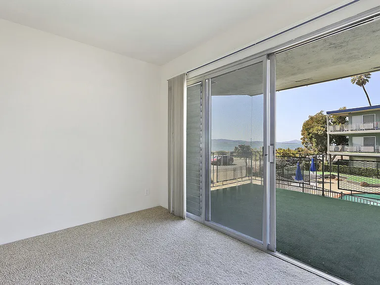 The Waterfront Apartments — Photo 18