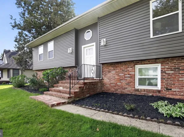225 Nichols Manor Dr, Stevensville, MD 21666