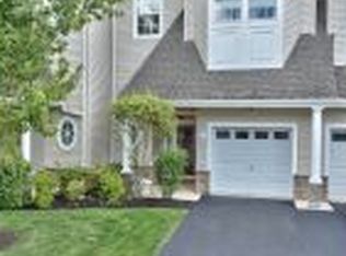 55 Ocean Breeze Ct, Manahawkin, NJ 08050
