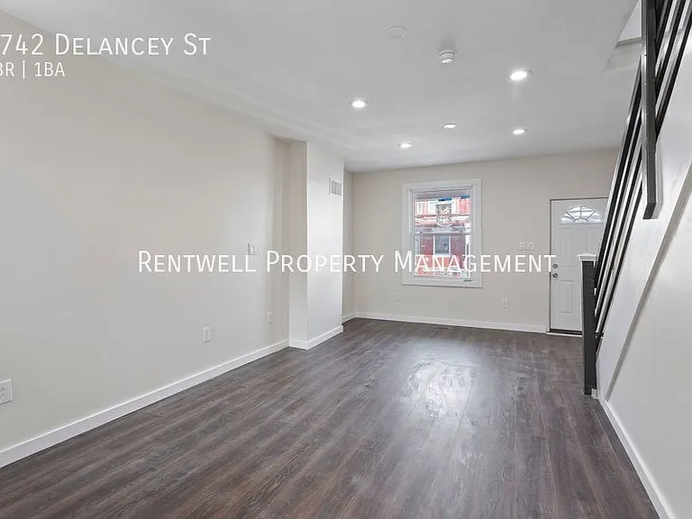 5742 Delancey St — Photo 5