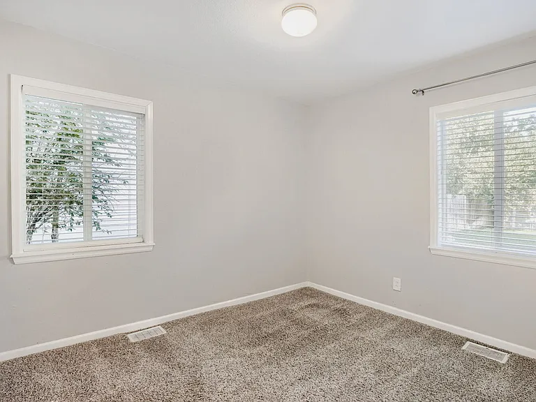 2949 S Dexter Way — Photo 11