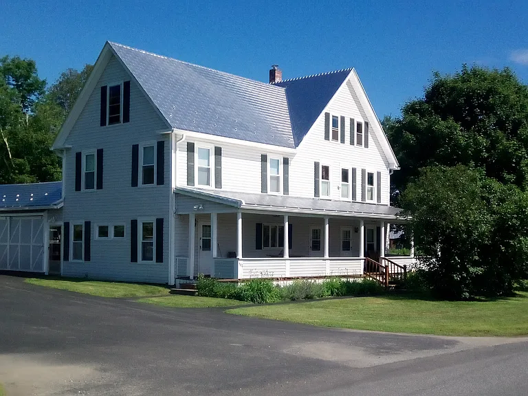 582 Stagecoach Rd — Photo 1