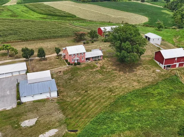 6 Airport Rd, Bethel, PA 19507