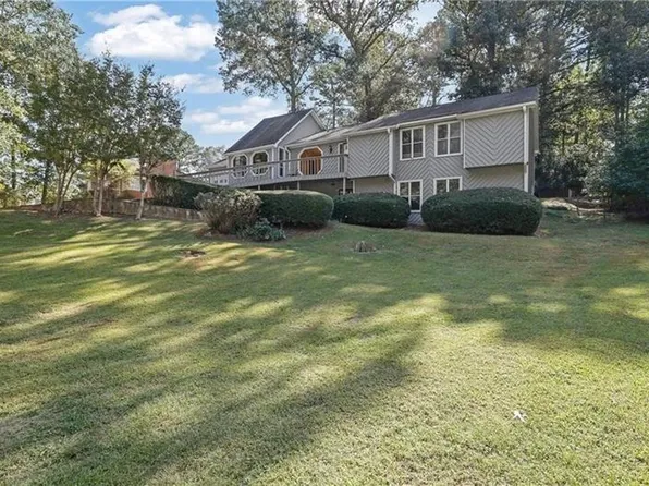 4860 Bush Rd, Peachtree Corners, GA 30096