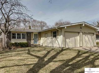 2612 N 97th St, Omaha, NE 68134