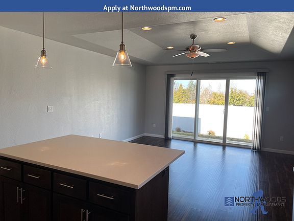 5th image of 640 Nobility Dr