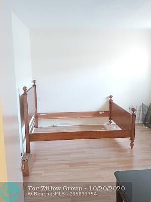 4th image of 233 NW 25th St APT 3