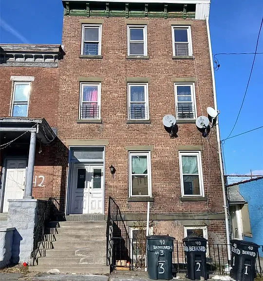 40 Benkard Ave #1 — Photo 1