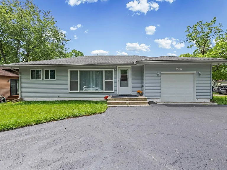 6777 Dandison Blvd — Photo 3