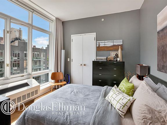 4th image of 342 E 110th St Ph 8E