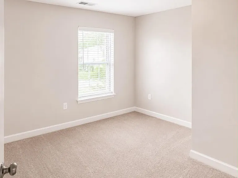 3605 Silver Brooke Ln NW — Photo 17