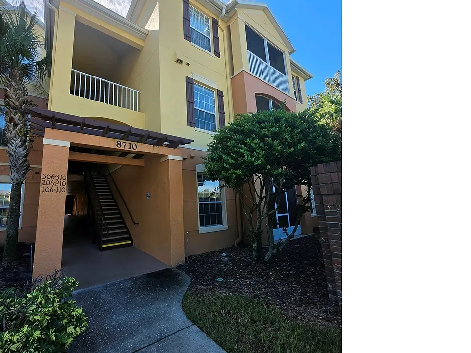 8710 Saratoga Inlet Dr #106