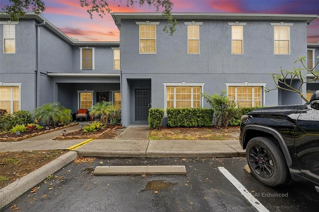 Building Photo - 13123 Kings Crossing Dr