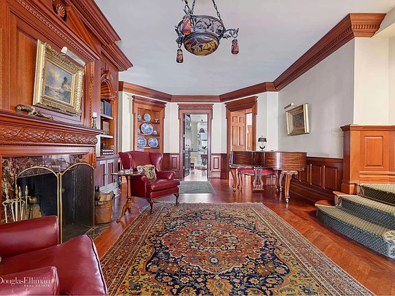 4th image of 830 Park Ave #11/12B