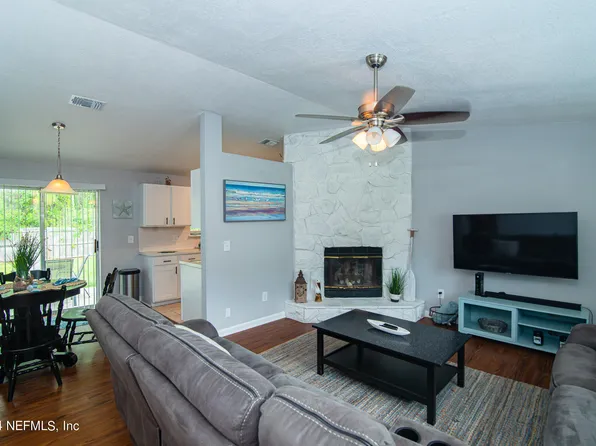 3590 EUNICE Road, Jacksonville, FL 32250