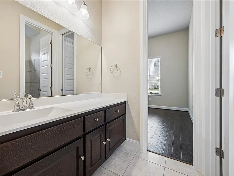 365 Arapaho Dr — Photo 16