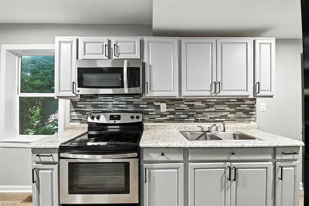 305 Hill St, Suffolk, VA 23434 | MLS #10598347 | Zillow