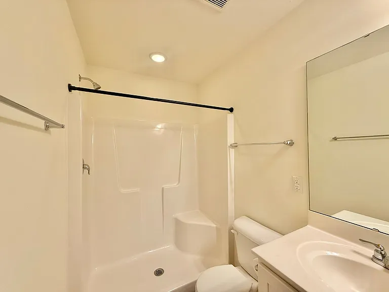 117 Hill Shore Ln — Photo 13