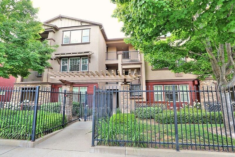 1st image of 12400 Fair Oaks Blvd APT 211