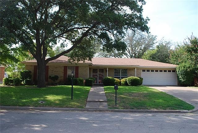 1st image of 1409 Alford Dr