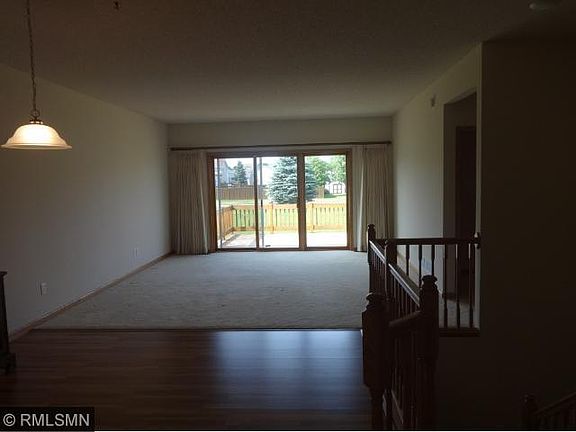 3rd image of 805 Regent Dr