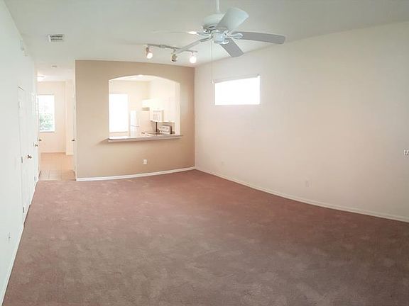4th image of 724 4th Ave S Unit 1